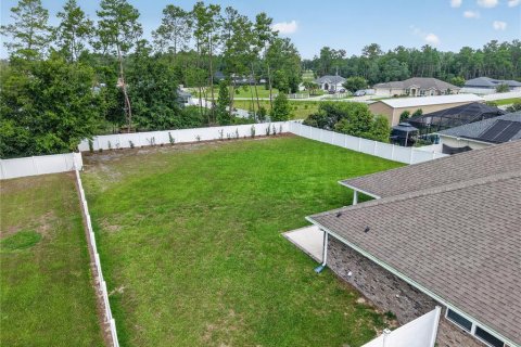 House in Ocala, Florida 4 bedrooms, 274.06 sq.m. № 2227172 - photo 3