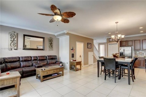 Townhouse in Pompano Beach, Florida 3 bedrooms, 131.92 sq.m. № 1922054 - photo 7