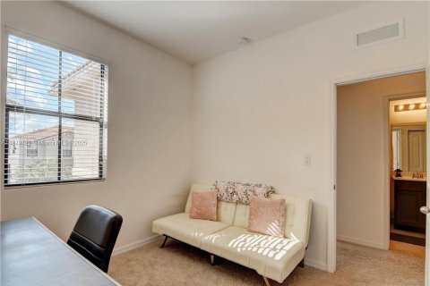 Townhouse in Pompano Beach, Florida 3 bedrooms, 131.92 sq.m. № 1922054 - photo 20