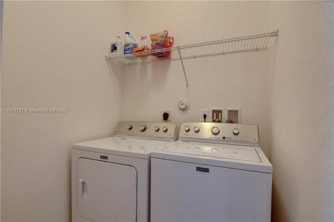 Townhouse in Pompano Beach, Florida 3 bedrooms, 131.92 sq.m. № 1922054 - photo 22