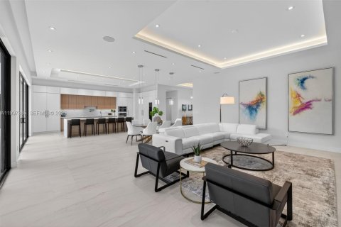 Купить виллу или дом в Форт-Лодердейл, Флорида 4 спальни, 291.71м2, № 2060700 - фото 16