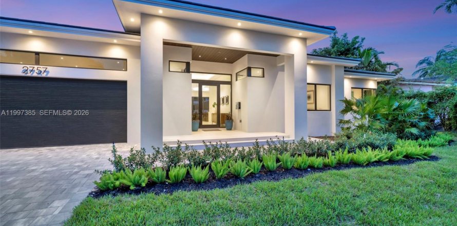 Дом в Форт-Лодердейл, Флорида 4 спальни, 291.71м2 № 2060700