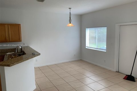 Immobilier commercial à vendre à Coral Springs, Floride: 473.89 m2 № 2077488 - photo 22