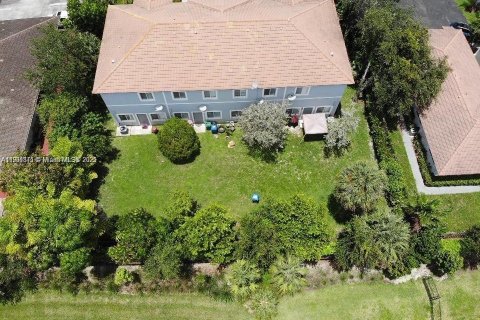 Immobilier commercial à vendre à Coral Springs, Floride: 473.89 m2 № 2077488 - photo 5