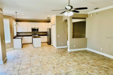 Villa ou maison à louer à Wesley Chapel, Floride: 4 chambres, 233.65 m2 № 2437359 - photo 11