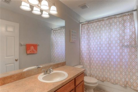 Villa ou maison à louer à Wesley Chapel, Floride: 4 chambres, 233.65 m2 № 2437359 - photo 18