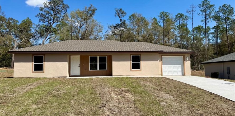 Villa ou maison à Citrus Springs, Floride 3 chambres, 114.46 m2 № 1734883