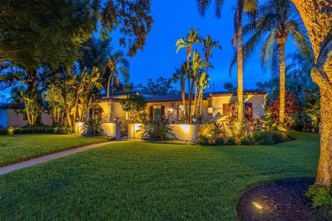 Villa ou maison à vendre à Saint Petersburg, Floride: 4 chambres, 292.36 m2 № 1909953 - photo 3