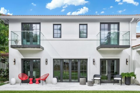 House in Golden Beach, Florida 10 bedrooms, 1237.74 sq.m. № 1763846 - photo 28