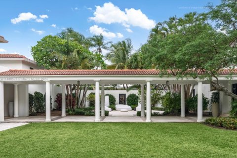 House in Golden Beach, Florida 10 bedrooms, 1237.74 sq.m. № 1763846 - photo 26