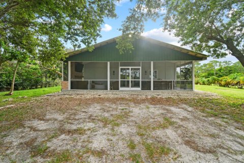 House in Jupiter, Florida 4 bedrooms, 200.67 sq.m. № 2376999 - photo 3