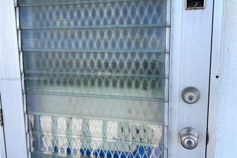 Copropriété à vendre à West Palm Beach, Floride: 1 chambre, 57.13 m2 № 2008982 - photo 10