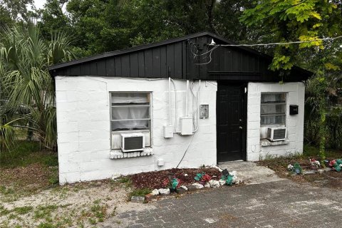 Villa ou maison à louer à Tampa, Floride: 1 chambre, 65.03 m2 № 2277833 - photo 2