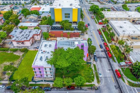 Commercial property in Miami, Florida № 1870050 - photo 28