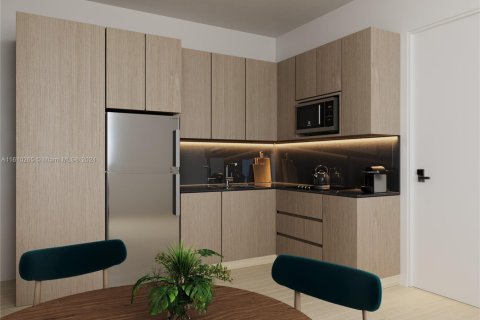 Commercial property in Miami, Florida № 1870050 - photo 4