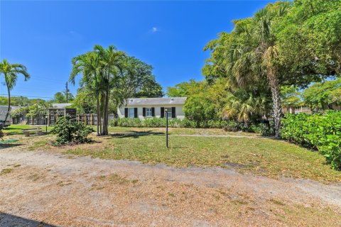 Купить виллу или дом в Холливуд, Флорида 2 спальни, 137.12м2, № 2027414 - фото 25