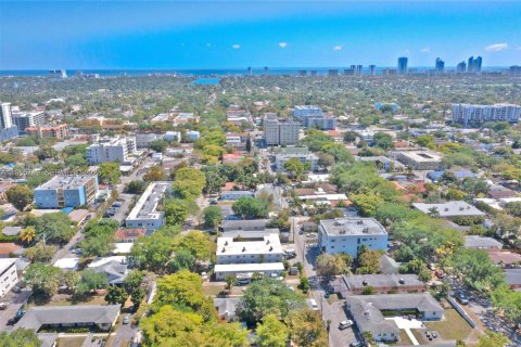 Купить виллу или дом в Холливуд, Флорида 2 спальни, 137.12м2, № 2027414 - фото 19