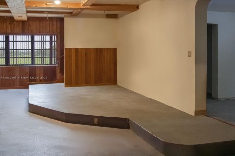 Villa ou maison à vendre à Miami Gardens, Floride: 5 chambres, 439.89 m2 № 1932244 - photo 11