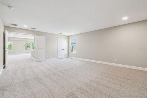 Casa en venta en Zephyrhills, Florida, 5 dormitorios, 448.72 m2 № 1634519 - foto 24