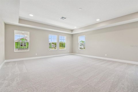 Casa en venta en Zephyrhills, Florida, 5 dormitorios, 448.72 m2 № 1634519 - foto 21
