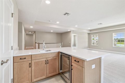Casa en venta en Zephyrhills, Florida, 5 dormitorios, 448.72 m2 № 1634519 - foto 22