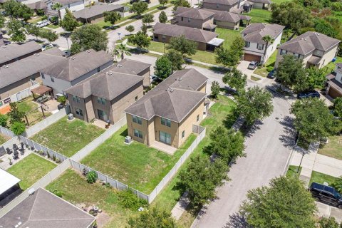 Villa ou maison à vendre à Riverview, Floride: 3 chambres, 240.99 m2 № 2345116 - photo 4