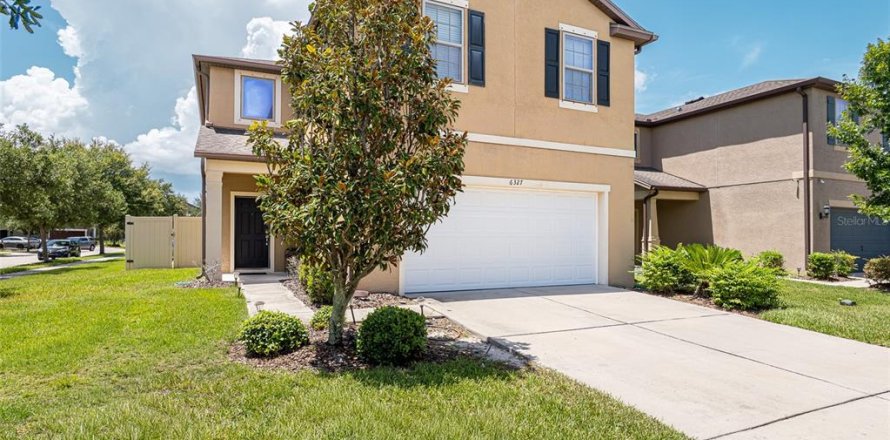 Villa ou maison à MAGNOLIA PARK à Riverview, Floride 3 chambres, 240.99 m2 № 2345116