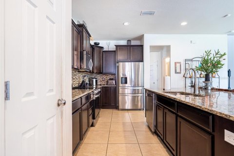 Villa ou maison à vendre à Riverview, Floride: 3 chambres, 240.99 m2 № 2345116 - photo 11
