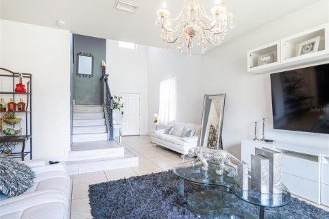 Villa ou maison à vendre à Riverview, Floride: 3 chambres, 240.99 m2 № 2345116 - photo 10