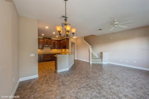 Touwnhouse à vendre à Kissimmee, Floride: 3 chambres, 167.04 m2 № 1512281 - photo 13