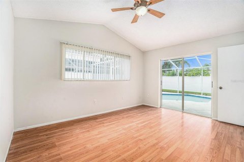 House in Tampa, Florida 3 bedrooms, 119.84 sq.m. № 1767322 - photo 20