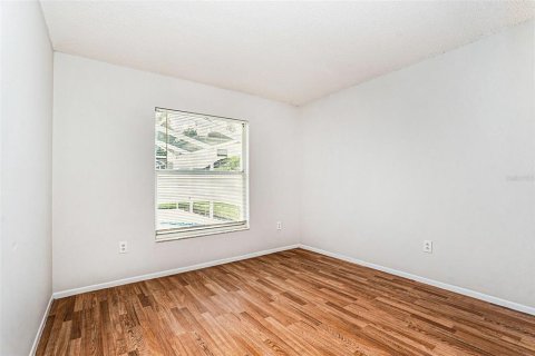 House in Tampa, Florida 3 bedrooms, 119.84 sq.m. № 1767322 - photo 30