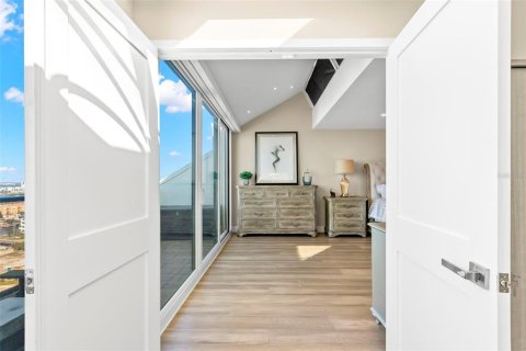 Condo in Clearwater, Florida, 3 bedrooms  № 1618589 - photo 30