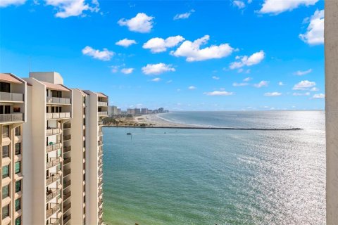 Condo in Clearwater, Florida, 3 bedrooms  № 1618589 - photo 16
