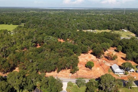 House in Geneva, Florida 2 bedrooms, 93.65 sq.m. № 2217600