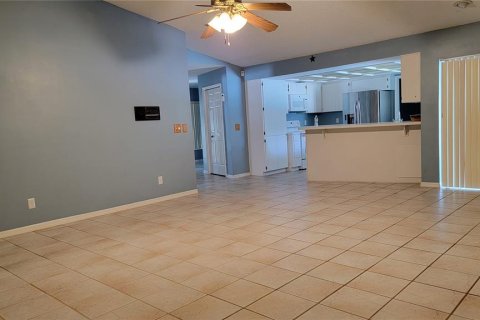 Villa ou maison à louer à Clearwater, Floride: 4 chambres, 193.89 m2 № 2429318 - photo 7