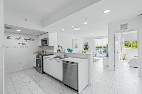 Condo à Hollywood, Floride, 1 chambre  № 2058937