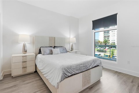 Condo in Clearwater, Florida, 3 bedrooms № 2259494 - photo 16