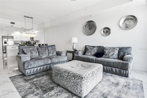 Condo in Clearwater, Florida, 3 bedrooms № 2259494 - photo 9