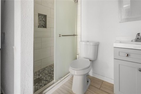 Condominio en venta en Clearwater, Florida, 2 dormitorios, 83.43 m2 № 2102465 - foto 10