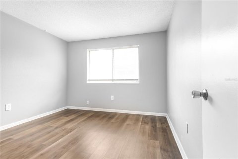 Condominio en venta en Clearwater, Florida, 2 dormitorios, 83.43 m2 № 2102465 - foto 12