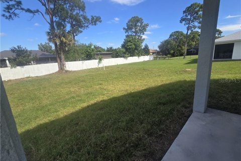 House in Lake Placid, Florida 2 bedrooms, 77.29 sq.m. № 2429016 - photo 6