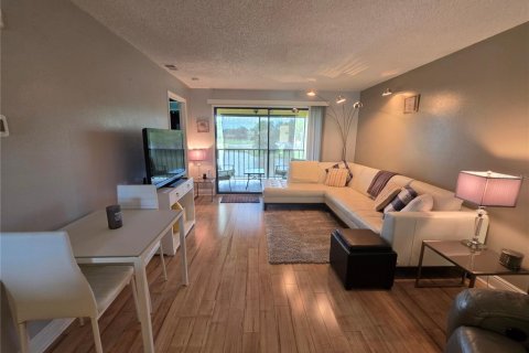 Copropriété à louer à Saint Petersburg, Floride: 2 chambres, 84.54 m2 № 2405131 - photo 17
