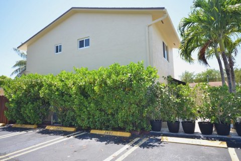 Touwnhouse à vendre à Miami, Floride: 3 chambres, 124.86 m2 № 1920946 - photo 20