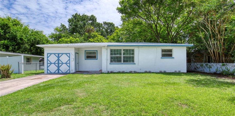 House in Daytona Beach, Florida 3 bedrooms, 84.54 sq.m. № 1909631