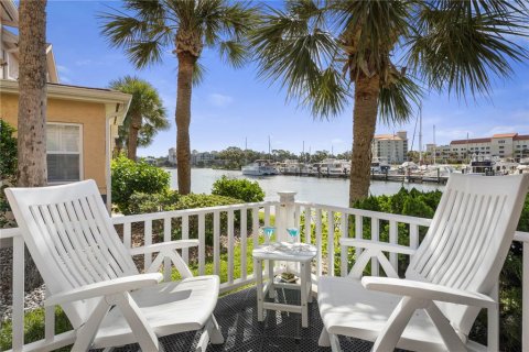 Adosado en venta en Palm Coast, Florida, 3 dormitorios, 206.52 m2 № 1877212 - foto 22