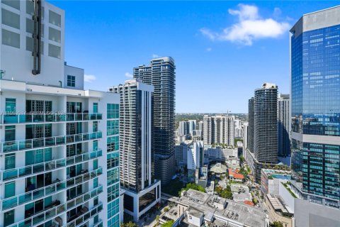 Condominio en venta en Miami, Florida, 1 dormitorio, 71.91 m2 № 2057319 - foto 26