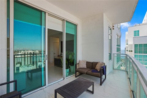 Condominio en venta en Miami, Florida, 1 dormitorio, 71.91 m2 № 2057319 - foto 24