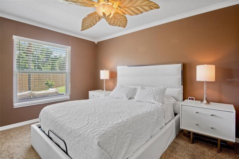 House in Sarasota, Florida 3 bedrooms, 128.58 sq.m. № 1807438 - photo 15