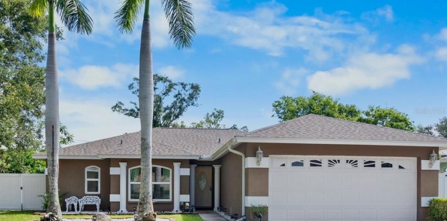 House in Sarasota, Florida 3 bedrooms, 128.58 sq.m. № 1807438